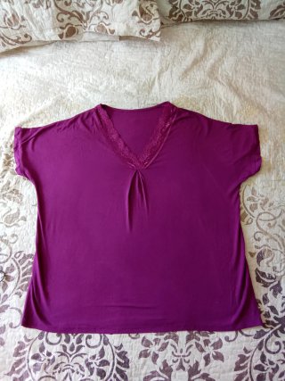 Blusa Morada Encaje Talla XL