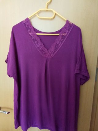 Blusa Morada Encaje Talla XL