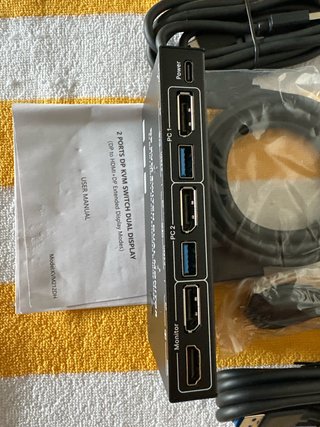 KCEVE Conmutador KVM 2 Monitores Dual DP/HDMI