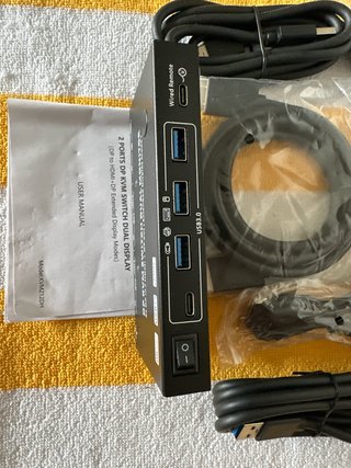 KCEVE Conmutador KVM 2 Monitores Dual DP/HDMI