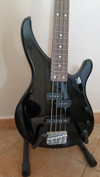 Bajo Eléctrico Negro 4 Cuerdas
