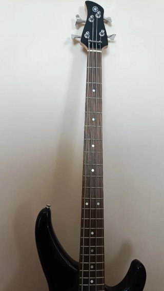Bajo Eléctrico Negro 4 Cuerdas