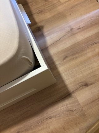 Cama Ikea Blanca con Almacenamiento