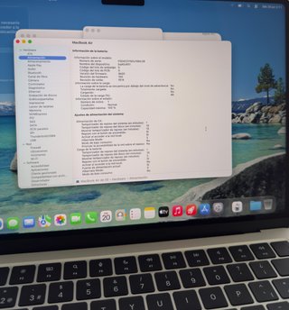 MacBook Air M2 13 8GB/256GB **A estrenar**