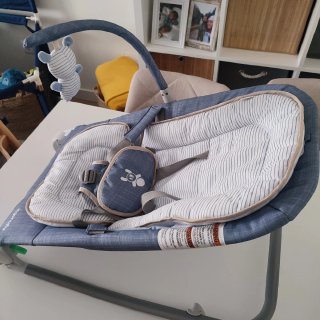 Mecedora bebé Ingenuity sensorial y masaje