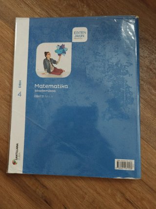 Matematika akademikoa, 4 DBH