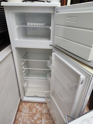 Frigorífico blanco telefunken