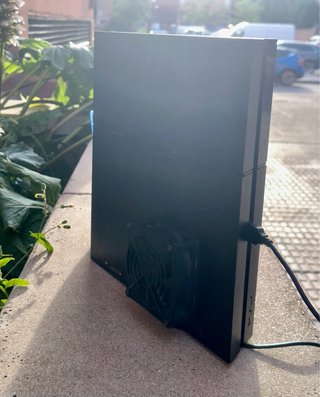 PS4 FAT con 2 controller e 5 giochi