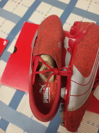 Botas de fútbol Puma Carbono Rojas