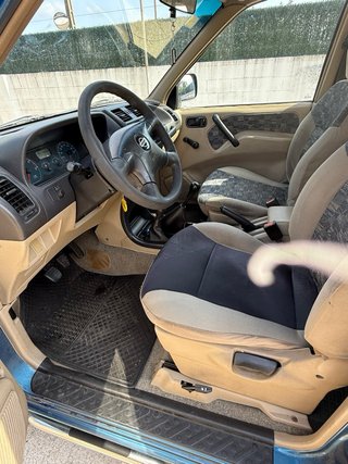 Nissan Terrano II