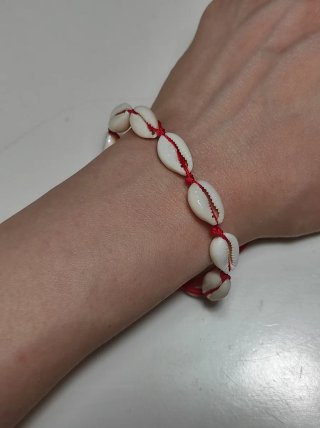 Pulsera con Abalorios de Concha