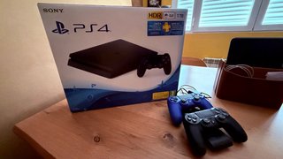 PS4 Slim 1TB Sony Nero