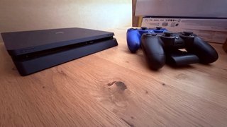 PS4 Slim 1TB Sony Nero