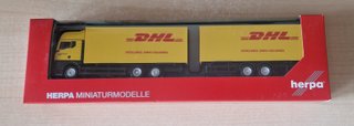 Herpa 313049 MAN TGX GX DHL