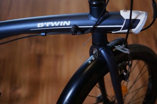 Bicicleta B Twin plegable con portaequipaje