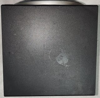 Subwoofer Logitech con amplificador