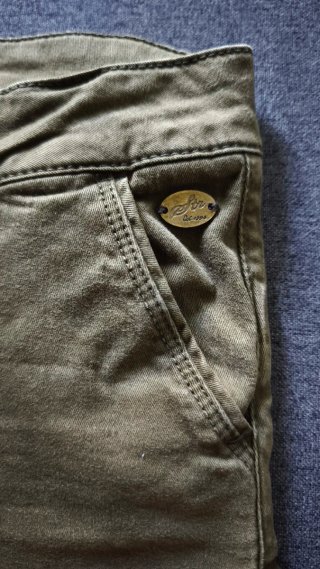 Lote 3 Pantalones Cortos Stradivarius T-36