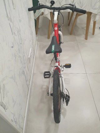 Bicicleta Woom 4 Roja Niño