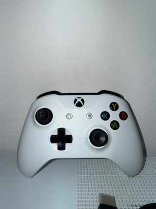 Xbox One S Microsoft Console 1 TB Completa