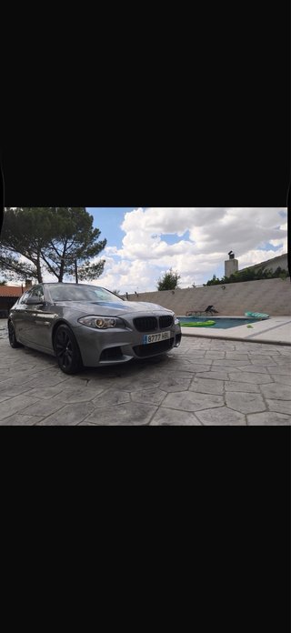 BMW Serie 5 2012 ( NO CAMBIO )