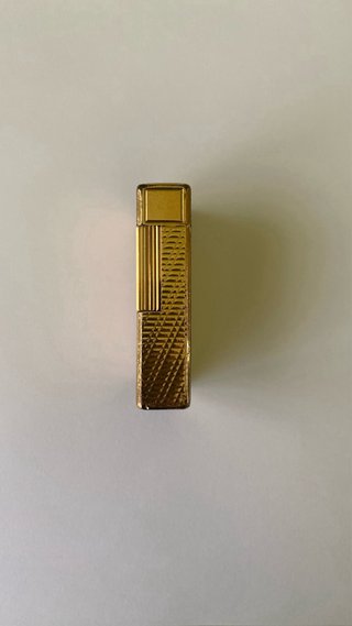 Mechero S.T. Dupont Chapado en Oro