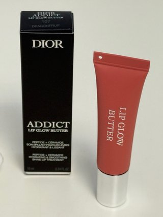 Collar Dior Perlas y Labial Butter