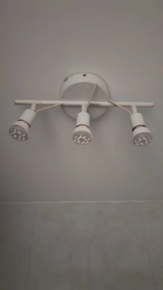 3 Focos LED en Carril