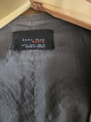 Traje de chaqueta gris a cuadros