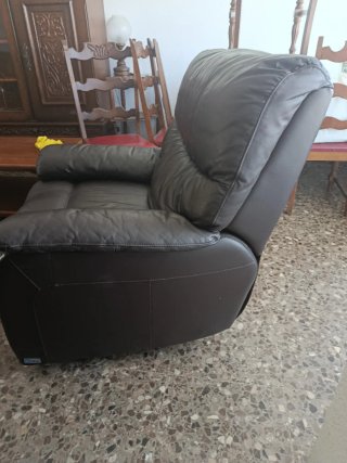 Poltrona relax in pelle con leva reclinabile