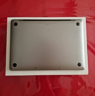 MacBook Pro M2 2022 Gris Espacial