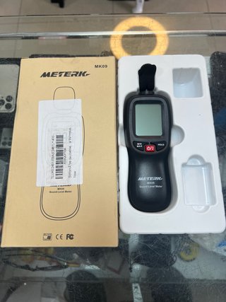 Medidor de nivel de sonido Digital LCD 30-130dB(A)