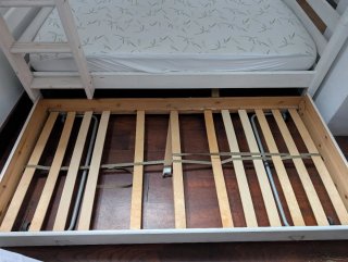 Litera madera Flexa 2 camas + 1 nido+ 3 colchones