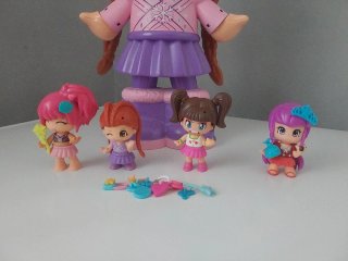 Pinypon Muñeca Grande + 4 Pinypon