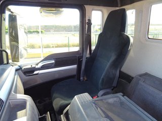 MAN TGS 26 400--CAMIONES CON GANCHO