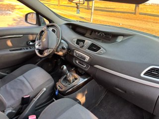 Renault Scenic 2015