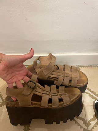 Sandalias Plataforma Camila's Marrones