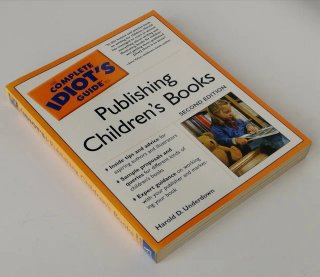 PUBLISHING CHILDREN'S BOOKS LIBRO EN INGLÉS