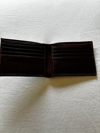 Portafogli da uomo in pelle marrone