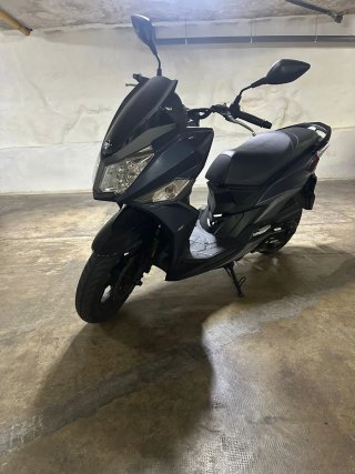 Scooter 49cc Azul Oscuro Sym yet 14 Año 2021