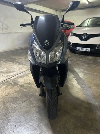 Scooter 49cc Azul Oscuro Sym yet 14 Año 2021