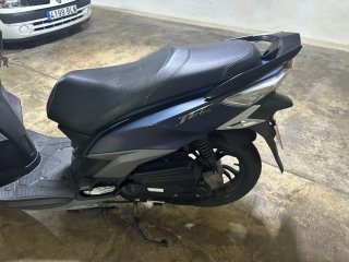 Scooter 49cc Azul Oscuro Sym yet 14 Año 2021