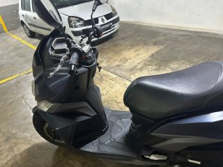 Scooter 49cc Azul Oscuro Sym yet 14 Año 2021