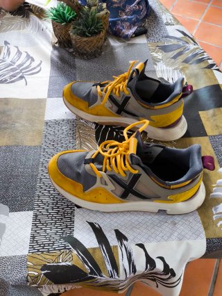 Zapatillas Munich Clik Gris y mostaza
