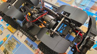 Crawler RC RGT EX86020 Intruder 2300KV