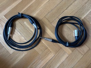 Monitores Yamaha HS8 (Pareja, con cables)