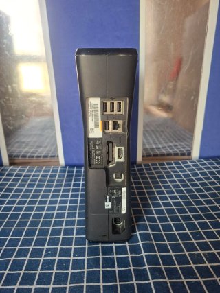 XBOX360 SLIM ORIGINAL NEGRA