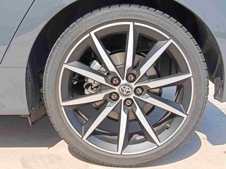 Toyota Yaris  130H GR Sport