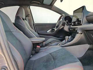 Toyota Yaris  130H GR Sport