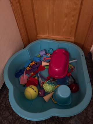 Piscina y Accesorios de Playa para Niños