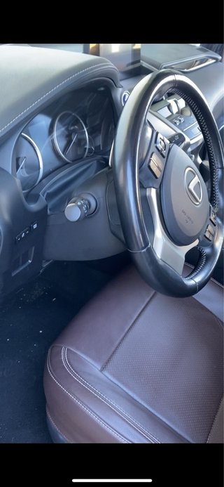 Limpieza interior de coche a domicilio en Valencia